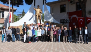 CHP İlçe Başkanlığından Cumhuriyet Kutlaması